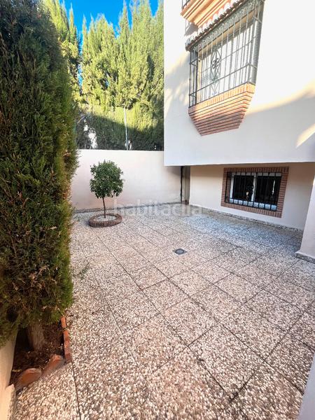 Foto 6cf11f61-ca55-443d-b8ac-b1d76115dcf0. Rent towny house with parking in Poniente Armilla