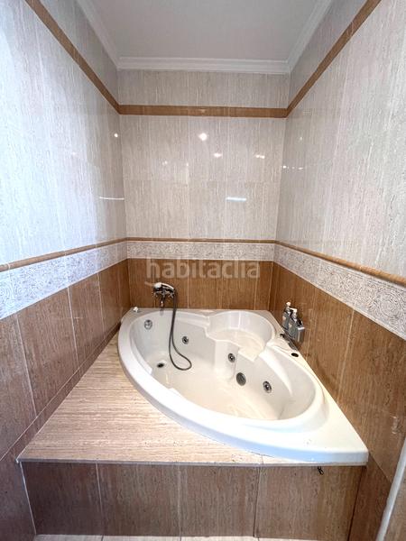 Foto 901885a7-b511-464c-975e-f6b2303af3aa. Rent towny house with parking in Poniente Armilla