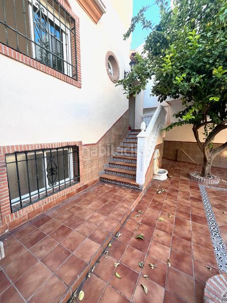 Foto f372e42a-a2c9-4d0b-9d42-e2fa8e34271a. Rent towny house with parking in Poniente Armilla