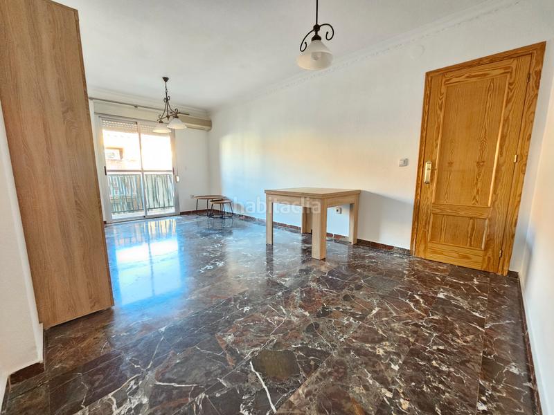 Foto 7fdf60f5-a5ab-4075-9cf3-7e55cb8c4693. Etagenwohnung in Polideportivo Alhendín