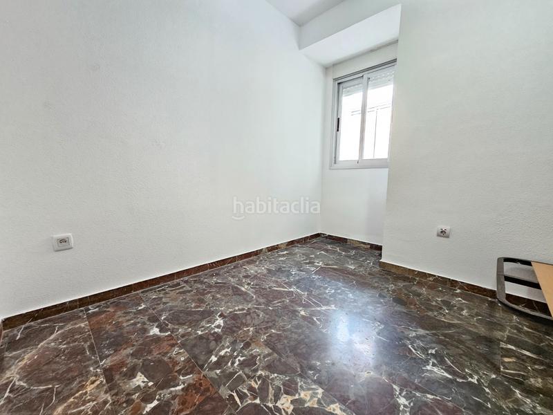 Foto b491298a-740d-4d0b-b94a-e1c155dfc2b6. Etagenwohnung in Polideportivo Alhendín