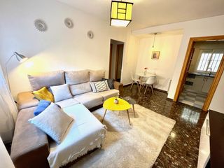 Pis a Casco Histórico. Vivienda amueblada, con 2 dormitorios, baño completo, cocina ind