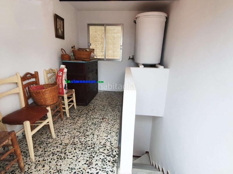 Foto 873a2de3-6aad-4a52-a6c2-569299d3eea6. Masia amb aparcament a Lentegí