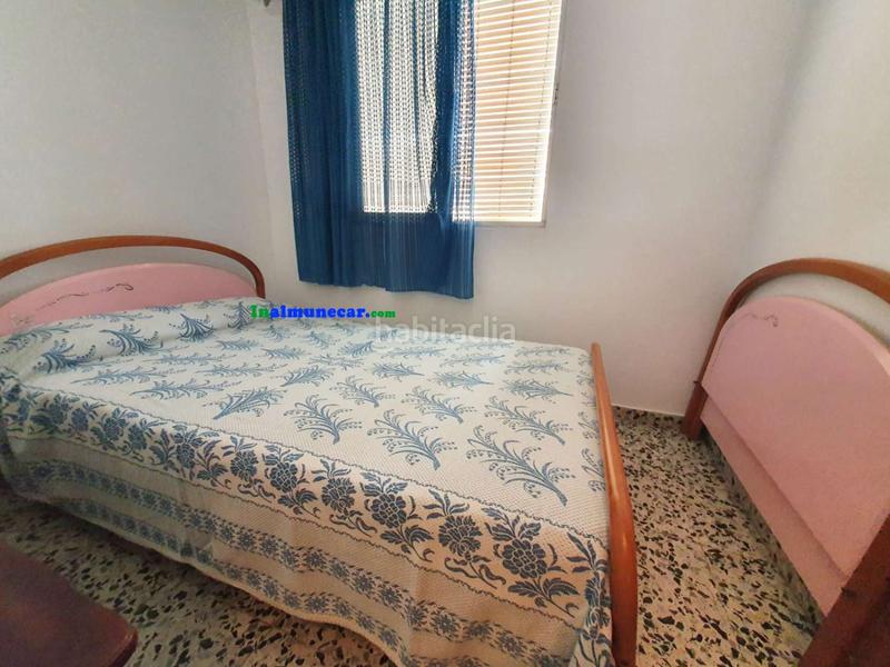 Foto b4d9e436-1b96-4e3d-a739-b832351d5b24. Masia amb aparcament a Lentegí