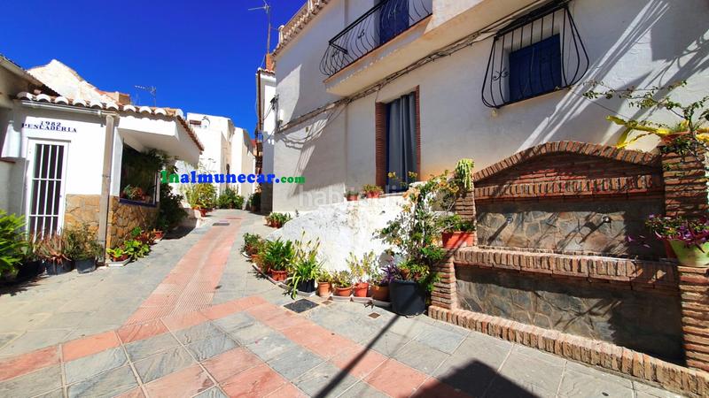 Foto c0897a96-dfc0-4ca6-8def-c81418aef463. Masia amb aparcament a Lentegí