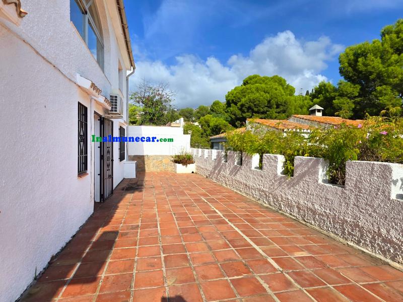 Foto 310f07a1-7f21-47fc-9a62-e718ef0d91f2. Chalet in n/a in Las Palomas Almuñécar