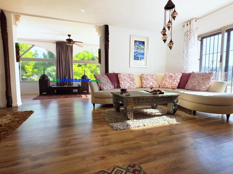 Foto 93e24f39-f390-4619-a6ce-1654cbb99234. Chalet in n/a in Las Palomas Almuñécar