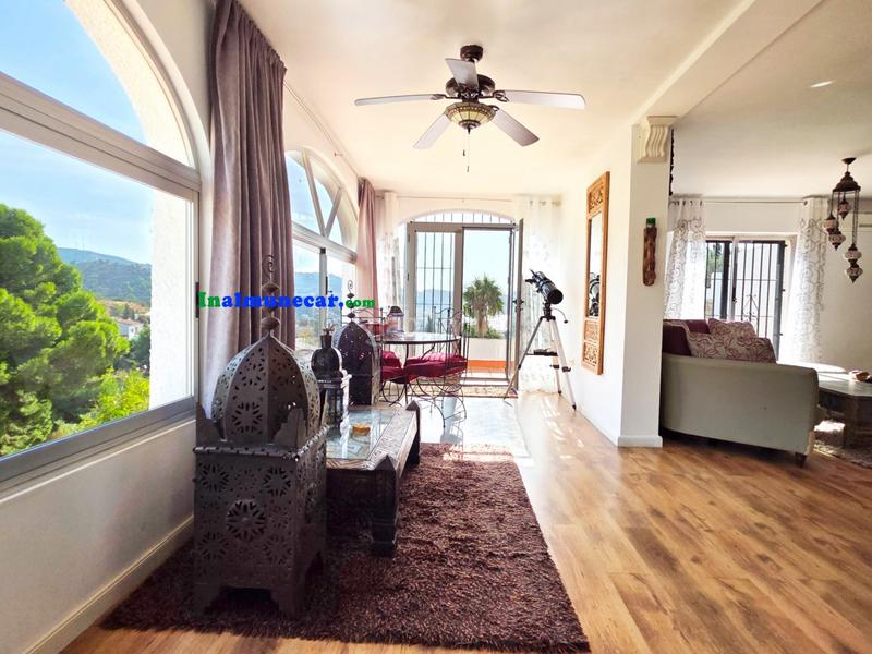 Foto c8279f4c-f96c-4b08-b4c6-61bcd14156a4. Chalet dans n/a dans Las Palomas Almuñécar