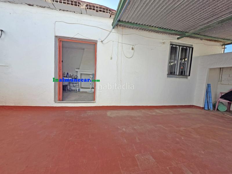 Foto c571d8c6-b2cc-4935-9f0e-9ccce6adba80. Casa adosada en n/a 19 en Almuñecar centro Almuñécar