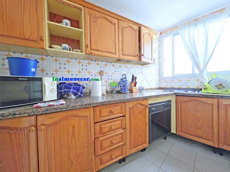 Foto 4e6a8792-d15e-4185-ad6b-9a2465ff78c8. Casa adossada a n/a 19 a Almuñecar centro Almuñécar