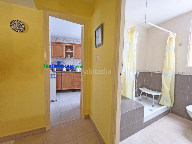 Foto 67e70151-dbe6-4067-ba33-ad4e213bfb9e. Maison jumelée dans n/a 19 dans Almuñecar centro Almuñécar