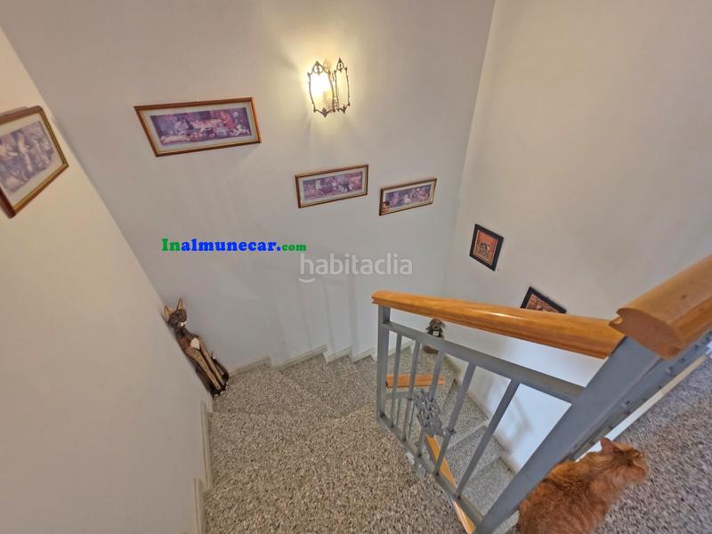 Foto de2fd5f1-3dca-4ea9-935f-d6e8a8aefc79. Casa adossada a n/a a Almuñecar centro Almuñécar