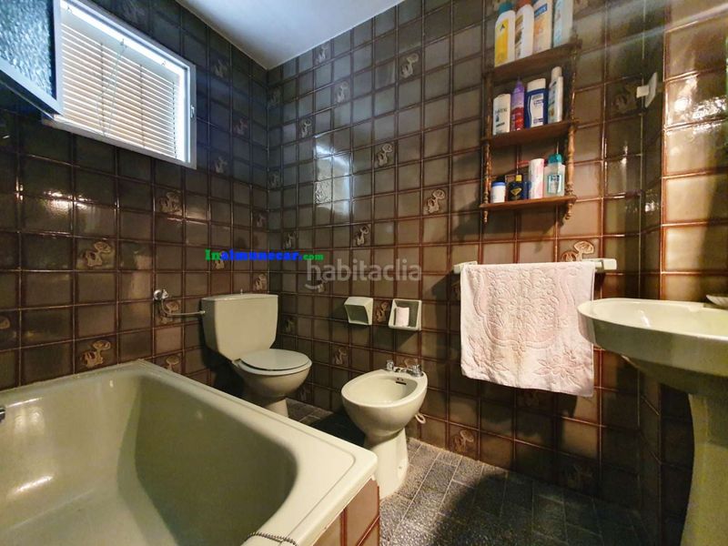 Foto 47c843f7-c23d-46b4-ab66-0ecd45e5bb8d. Casa amb aparcament a Lentegí