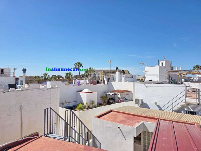 Foto 90838cd7-c199-49b6-8739-fdb528df1bdd. Casa a n/a 8 a Almuñecar centro Almuñécar