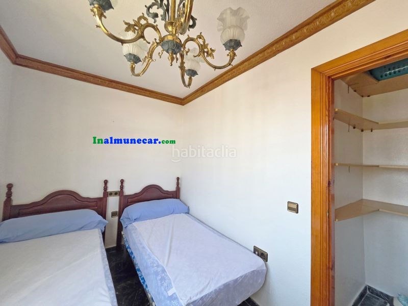 Foto 6a3ee2f3-4460-4f29-be99-a5321900ff4e. Piso en Almuñecar centro Almuñécar