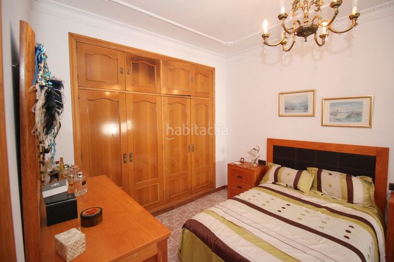 Foto 6f039bf2-499a-4478-b111-3fd5520dbbc7. Casa amb aparcament a La Banda - Campo de Fútbol Chiclana de la Frontera