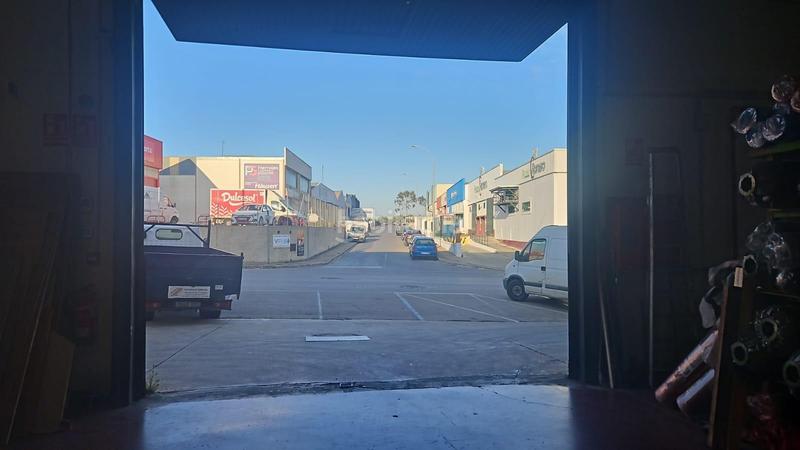 Foto ad24ac8e-61dc-4f19-9926-b8edf5b24a70. Bâtiment à usage industriel dans Pelagatos - Pago del Humo Chiclana de la Frontera