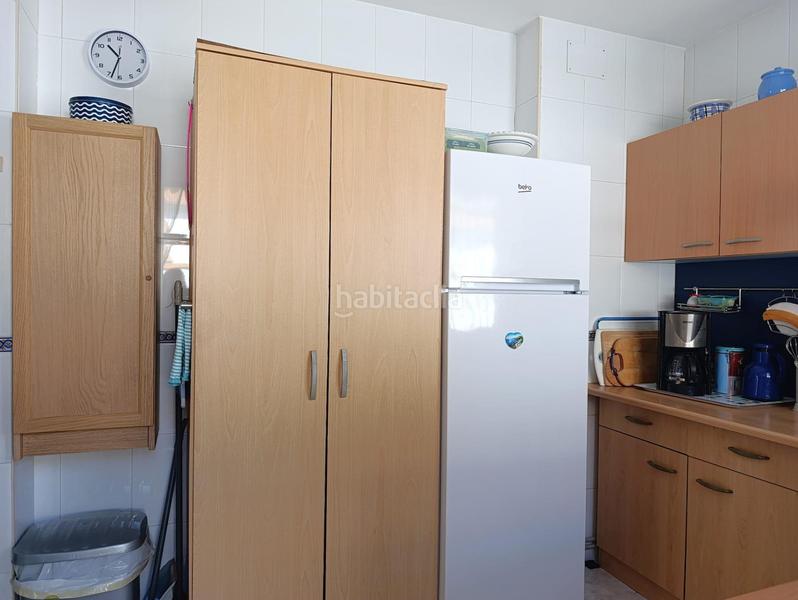 Foto 711a0307-9a72-4ef1-ac2e-3d3b01d75ada. Chalet  zona 1era pista barrosa urbano 100 en Chiclana de la Frontera