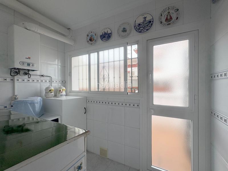 Foto 0d805823-fcb3-49b7-817a-55827235f31f. Maison jumelée avec parking dans La Banda - Campo de Fútbol Chiclana de la Frontera