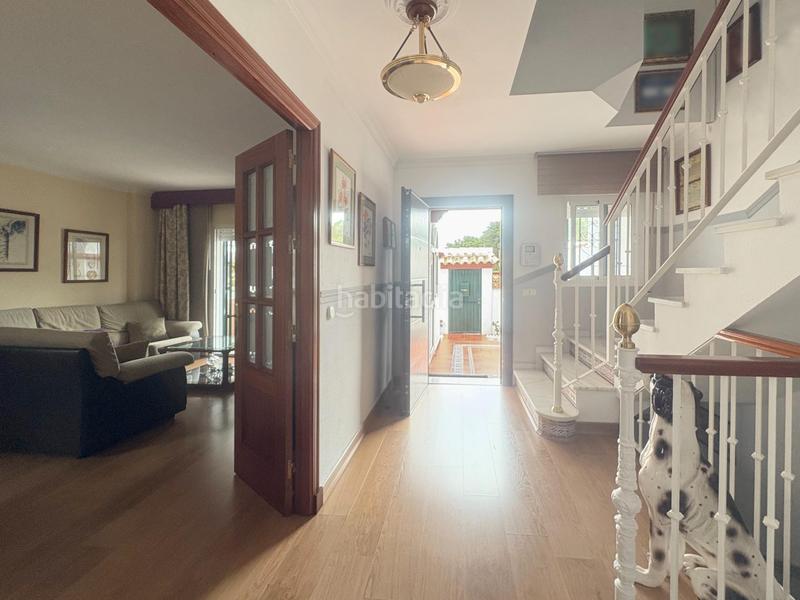 Foto 49f4a4e8-ae34-4b16-9f10-05be066061ff. Maison jumelée avec parking dans La Banda - Campo de Fútbol Chiclana de la Frontera