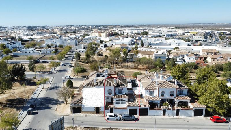 Foto 700b2c73-cd38-4aa8-b7f5-c83157f8f2c7. Maison jumelée avec parking dans La Banda - Campo de Fútbol Chiclana de la Frontera