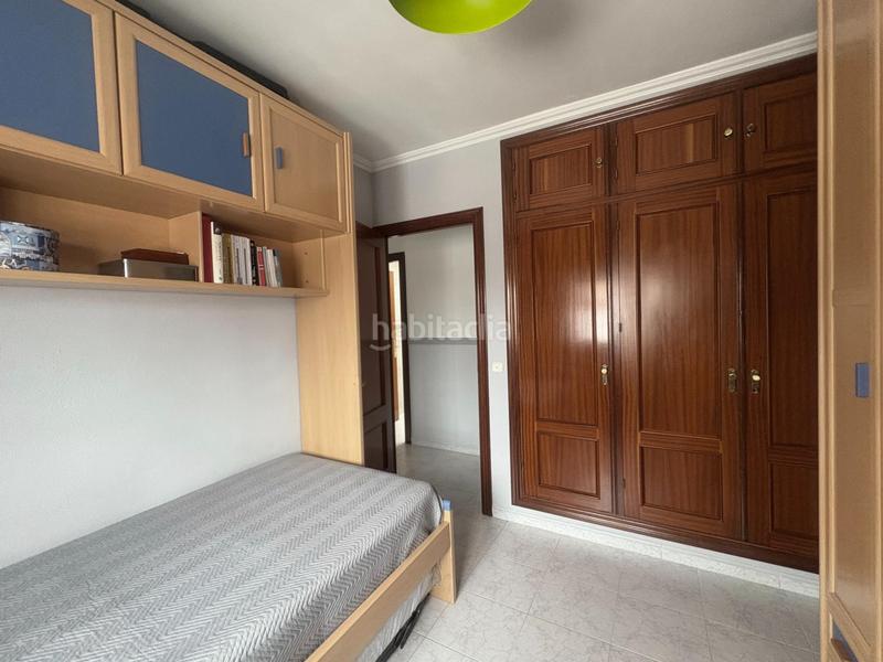 Foto 7215e767-f60b-42bc-97ef-0241e8a1c798. Maison jumelée avec parking dans La Banda - Campo de Fútbol Chiclana de la Frontera