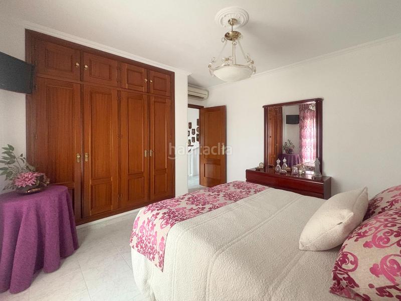 Foto 9b10b3b7-67c8-416a-b97a-f2a98f07d93c. Maison jumelée avec parking dans La Banda - Campo de Fútbol Chiclana de la Frontera