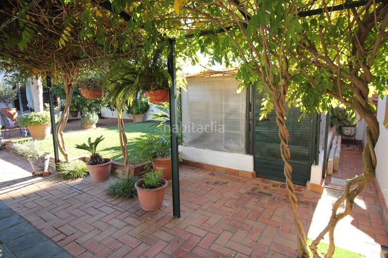 Foto 93c7a7f3-f948-41ce-bd13-8d794c1de61c. Chalet con riscaldamento parcheggio piscina in Núcleo urbano Chiclana de la Frontera