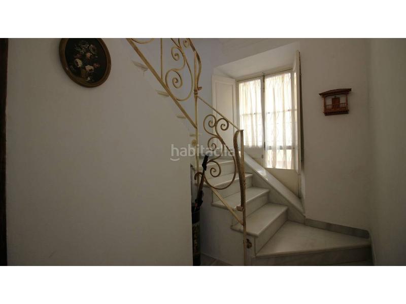 Foto 0558f683-4d59-4ec4-9fd0-5f056f366368. Haus mit heizung in San Vicente Sevilla