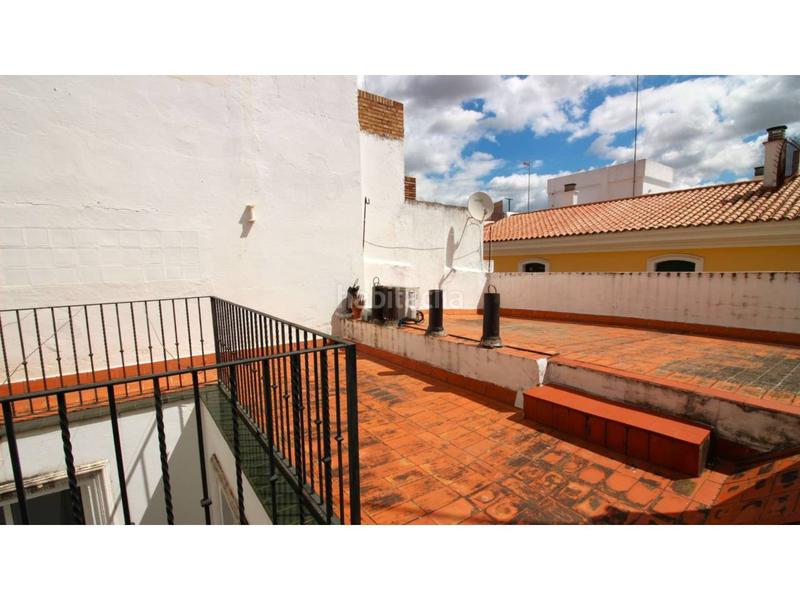 Foto 0617d481-059a-4aaa-aeff-79455c779c6b. Haus mit heizung in San Vicente Sevilla