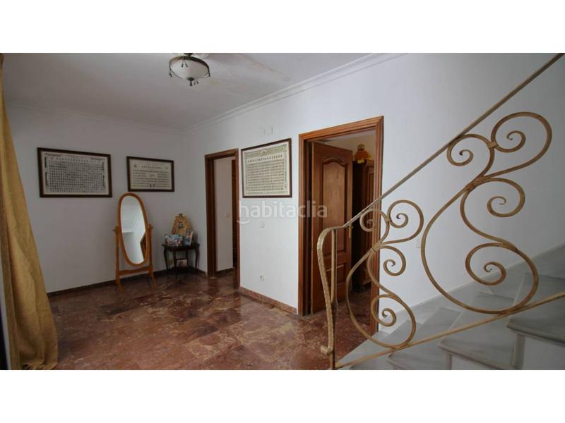 Foto 7a42a777-3b9f-4e64-98c8-302e371a2b17. Haus mit heizung in San Vicente Sevilla