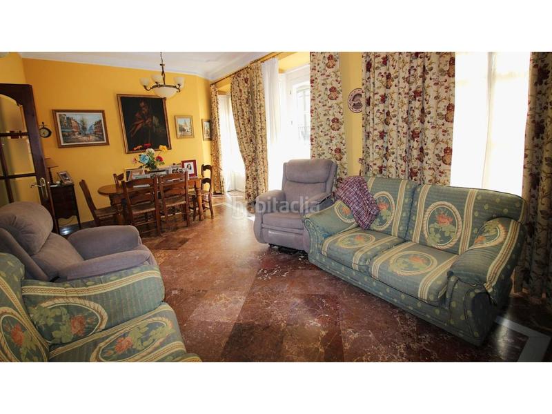 Foto 80150abc-7cf9-47a1-a578-e92aaa3aa027. Haus mit heizung in San Vicente Sevilla