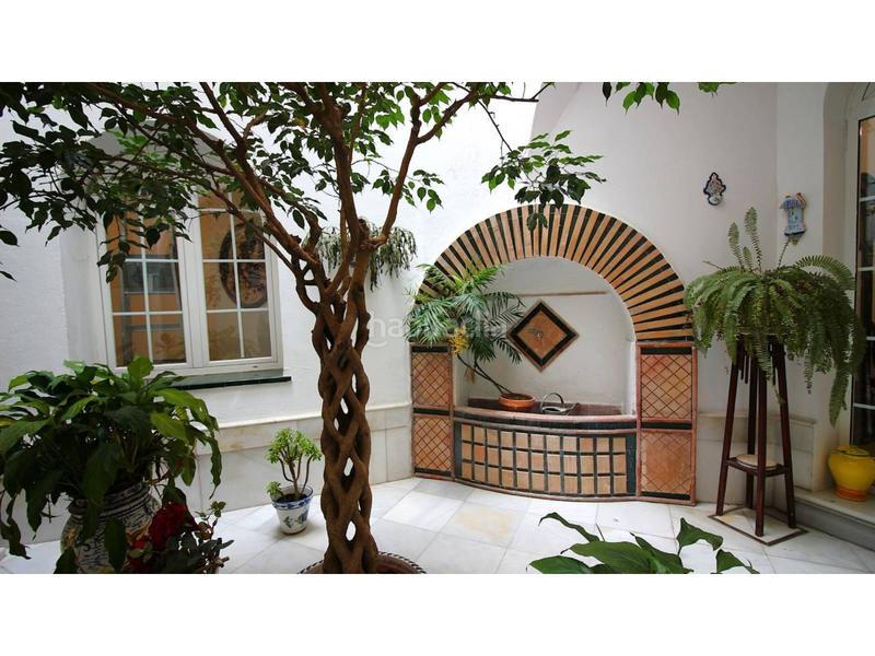 Foto d58321ee-3e4e-444e-9def-a9999f6729f3. Haus mit heizung in San Vicente Sevilla