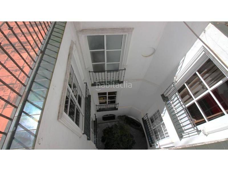 Foto e9a8fd42-0453-4d1b-82de-4085973a5bf5. Haus mit heizung in San Vicente Sevilla