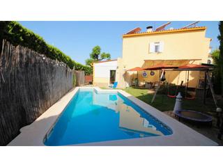 Xalet  Calle lope de vega. Chalet en venta en sanlúcar la mayor