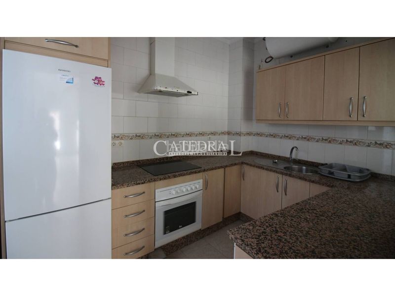 Foto 0ff7d45c-1c4f-47be-83c4-823f762afd8e. Lloguer pis a Encarnación - Regina Sevilla