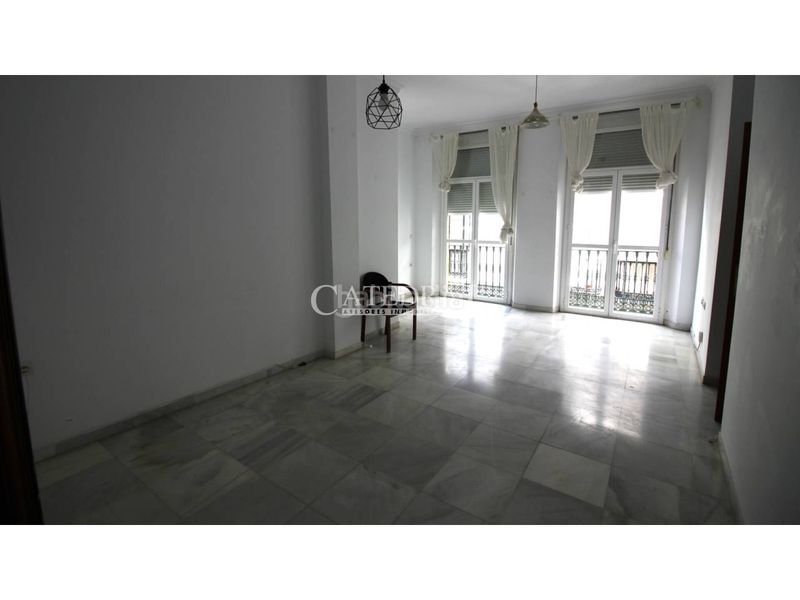 Foto 2dd2a54f-730a-4cc7-b3b5-100be061f7ea. Lloguer pis a Encarnación - Regina Sevilla