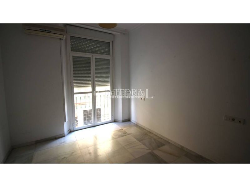 Foto 3847eede-8a57-41b5-ad30-2538e1acd81a. Lloguer pis a Encarnación - Regina Sevilla