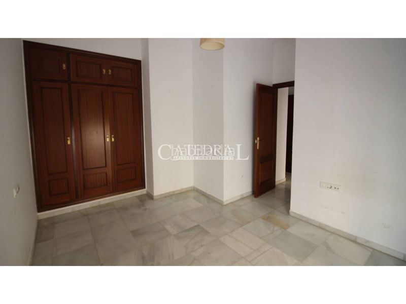 Foto 46240bba-6c68-4f50-ad89-3fb8f2e5c83d. Lloguer pis a Encarnación - Regina Sevilla