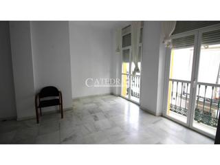 Location Appartement  Baños. Alquiler de piso en sevilla capital, zona encarnaciónregina