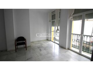 Miete Etagenwohnung  Calle baños. Alquiler de piso en sevilla capital, zona encarnaciónregina