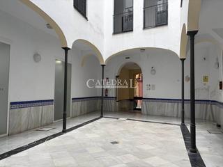 Miete Appartement  Bailén. Apartamento en alquiler en alfalfa41001