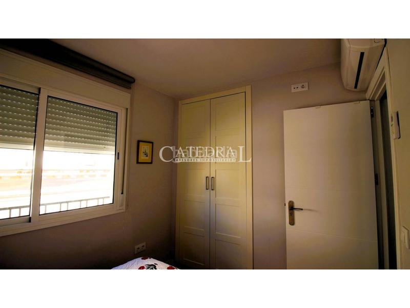 Foto 136c13c6-4e7b-4d77-bbd9-4efe19bbe902. Rent flat with heating in Encarnación - Regina Sevilla