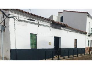 Casa  Doctor valencia romero. Casa en venta. el castillo de las guardas  sevilla