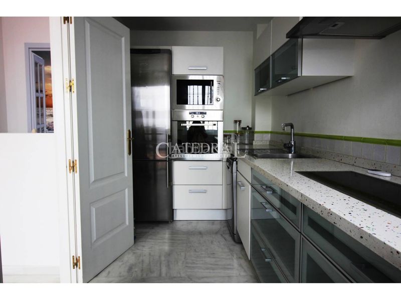 Foto e5120ddd-208c-4bda-9c4f-bc01661b5c7a. Dúplex amb calefacció a San Lorenzo Sevilla