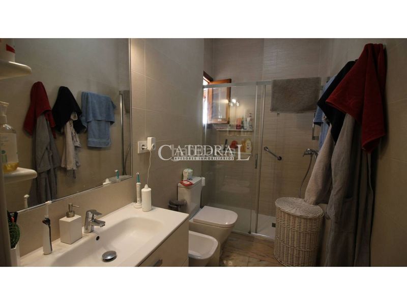 Foto 13a7c529-e570-473e-a2ac-b6dd03d96fbe. Lloguer pis amb calefacció aparcament a San Vicente Sevilla