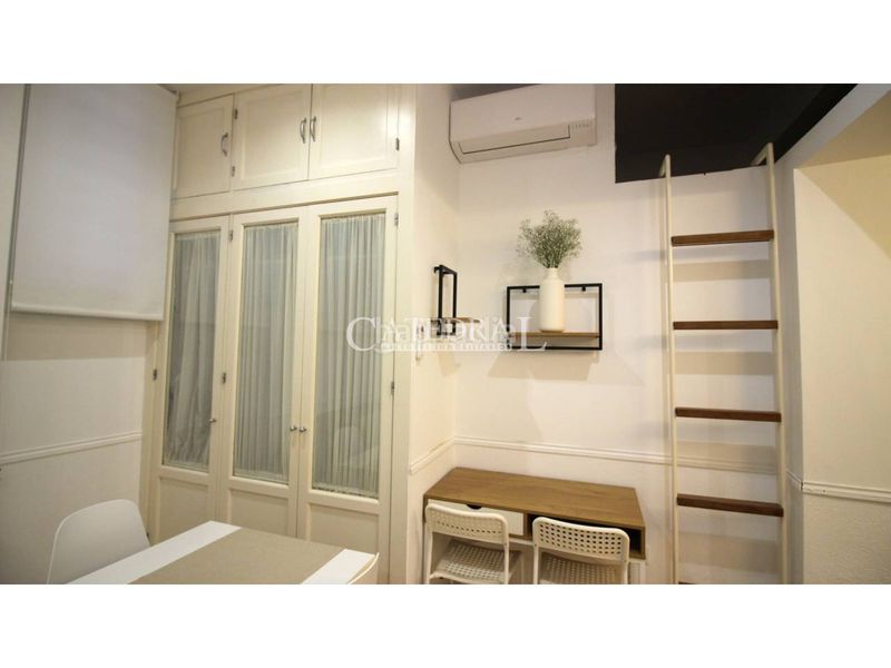 Foto 05b037e6-c85d-467f-b01b-301e2f505d5e. Location studio dans San Bartolomé Sevilla