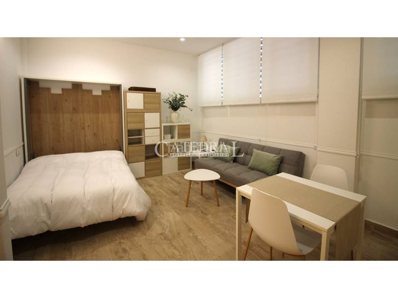 Foto 48af6833-a1f9-457a-9228-c540f9ba9298. Location studio dans San Bartolomé Sevilla