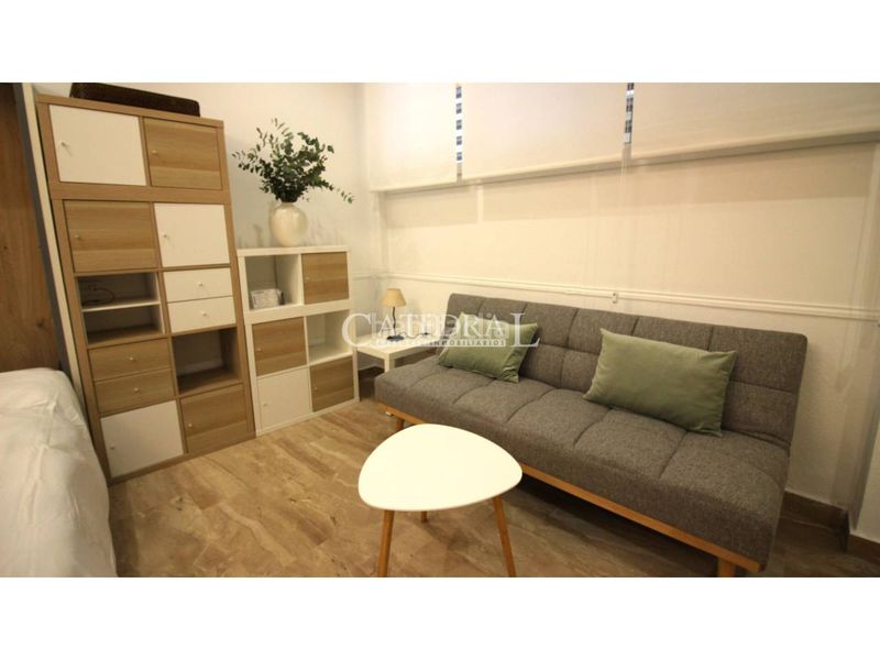 Foto a6a5fefa-2b8a-4807-a649-cc4f7241aff1. Location studio dans San Bartolomé Sevilla