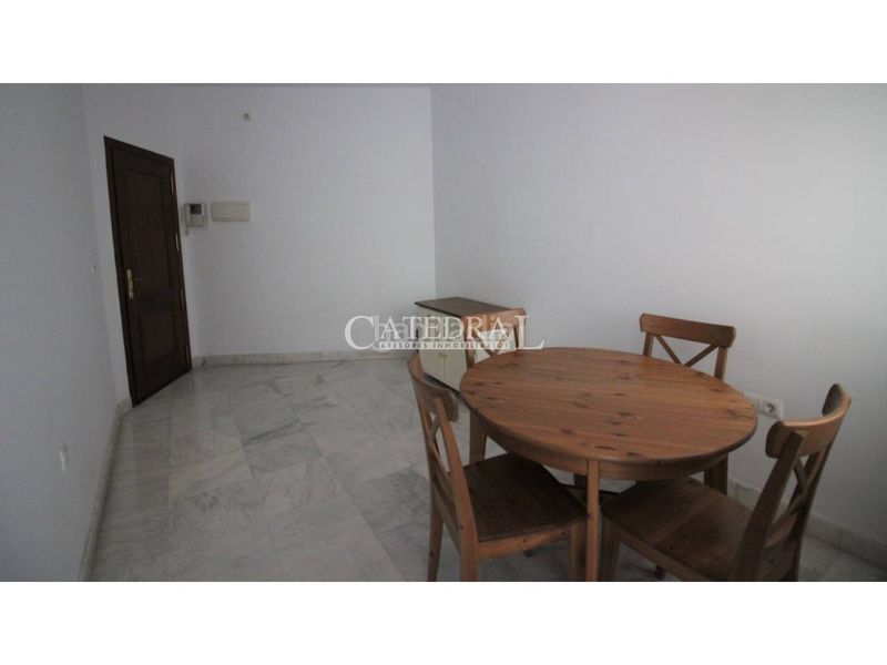 Foto 622fa9a3-b544-4d18-8236-f89312deaca8. Apartament amb calefacció a Encarnación - Regina Sevilla